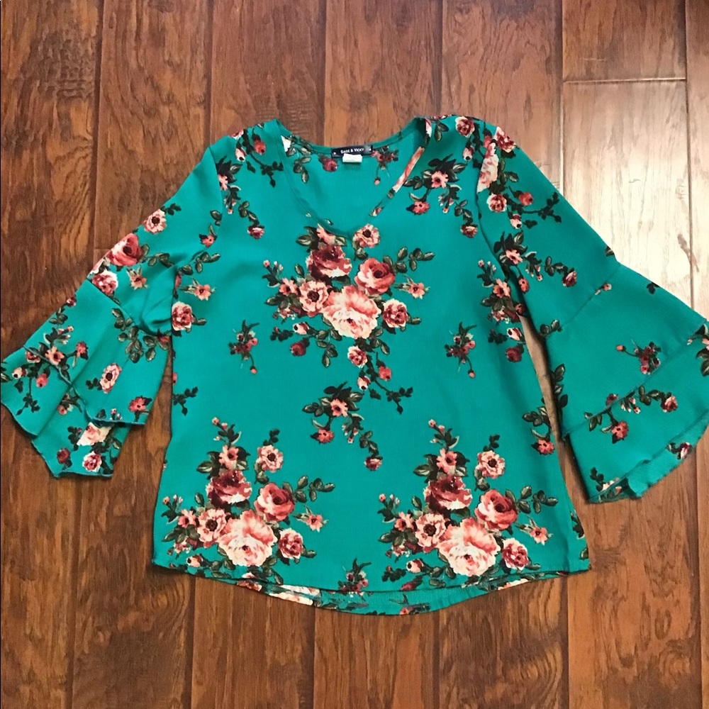 Green Floral Top